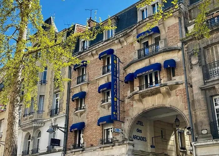 Hotel Des Arcades