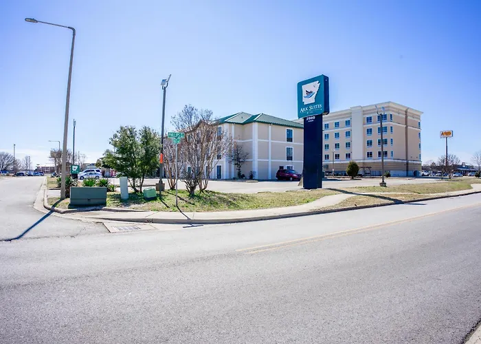 Ark Suites By Oyo Jonesboro I-555