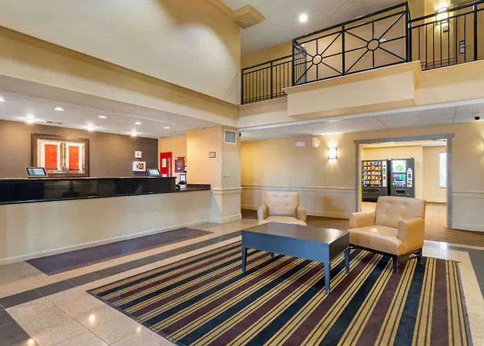 Extended Stay America Suites - Kansas City - Overland Park - Metcalf Ave