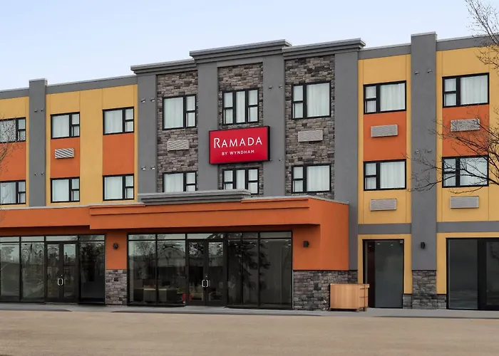 Ramada By Wyndham West Edmonton Hotel & Suites