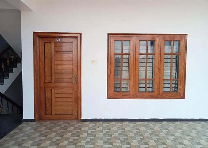 Pinehill Suites