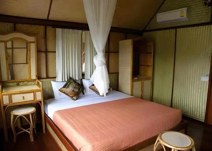 Phi Phi Ingphu Viewpoint Hotel