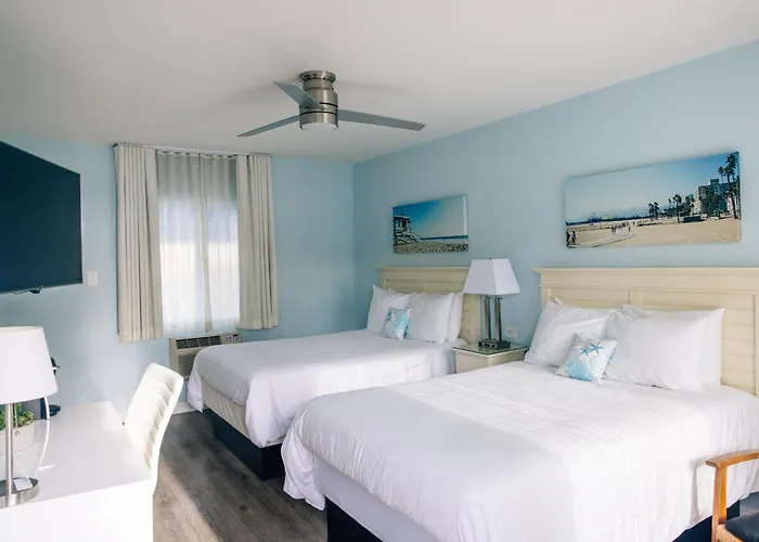 Bayside Hotel