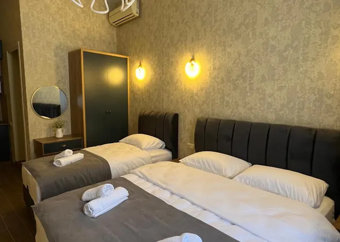 Albatross Luxe Hotel