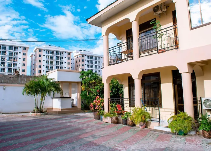 Mark-A Garden Hotel Kawe