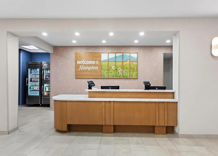 Hampton Inn & Suites Bolingbrook