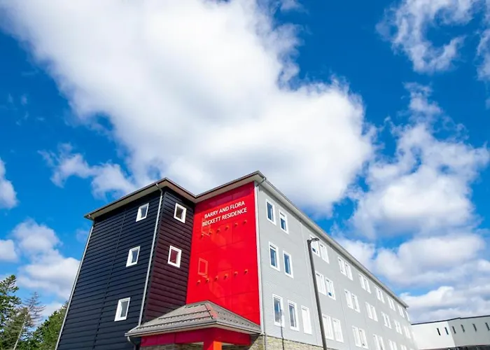 University Of New Brunswick Summer Hotel