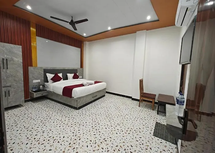 Hotel Shiva International Nearby Igi Airport Delhi