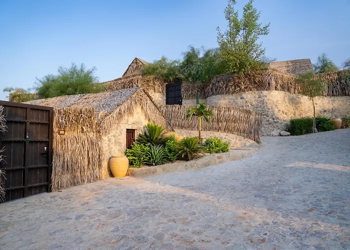 Hatta Village Lodges - Ophiolite