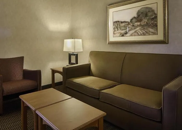 Quality Inn & Suites Detroit Lakes