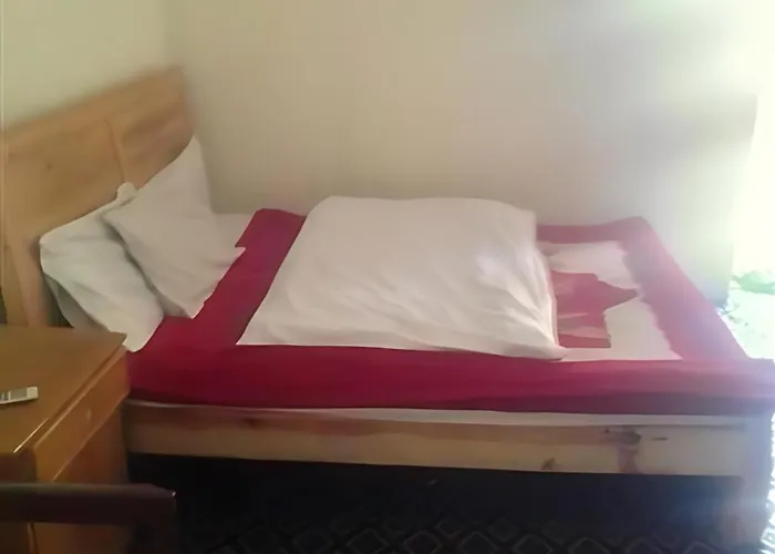 Forest View Hotel & Restaurant