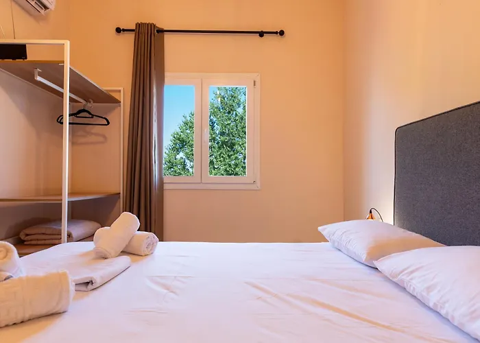 Stone Palace Hotel Near Athen'S Airport Free Shuttle From And To Athen'S Airport