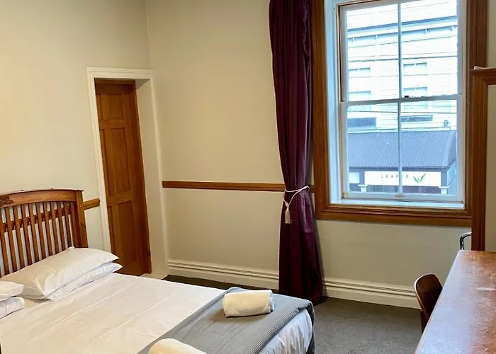 Shepherds Arms Hotel