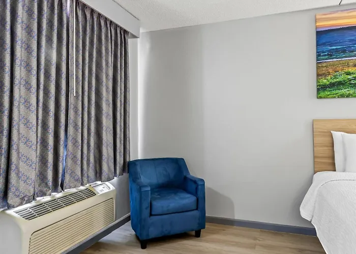 Days Inn By Wyndham Salina South