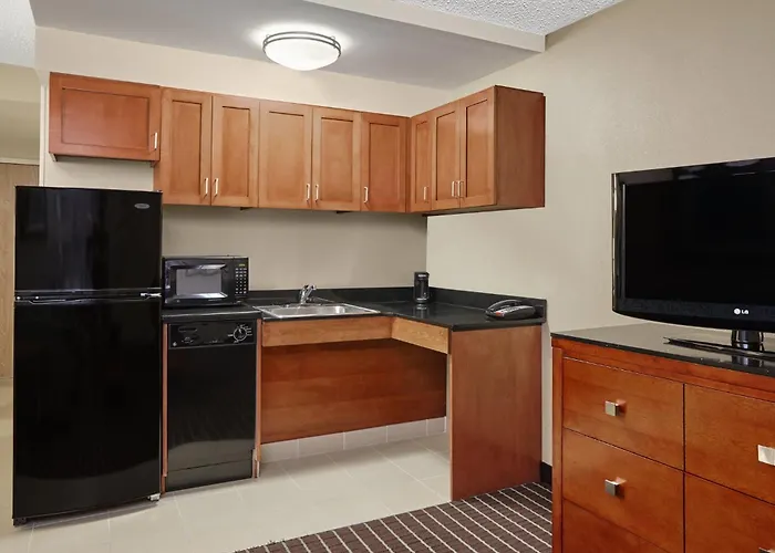 Holiday Inn Express Hotels- Hampton By Ihg