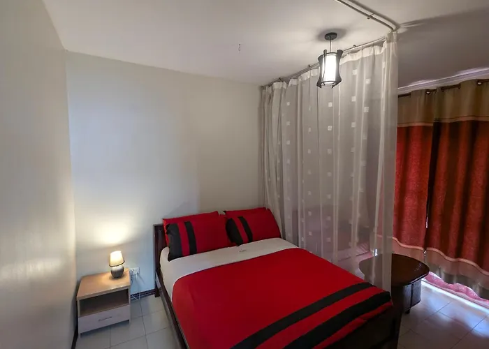 Hotel Royal Nest Entebbe