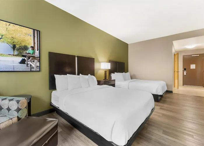 Best Western Plus Franciscan Square Inn & Suites Steubenville