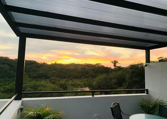 Florence Sayulita