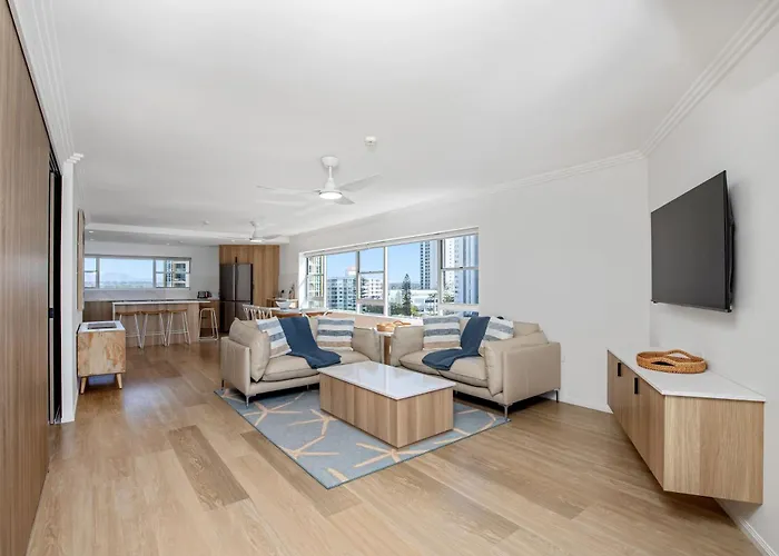 Pacific Plaza Apartments