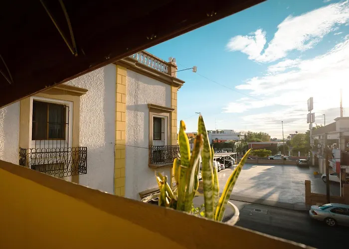 Hotel Suites Kino