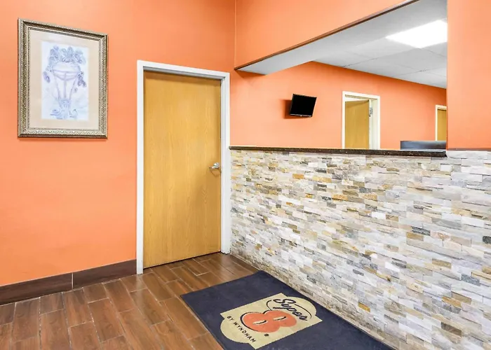 Super 8 By Wyndham Bellefontaine