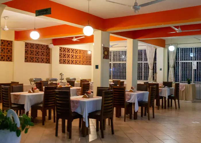 Merry Villa Hotel & Apartments