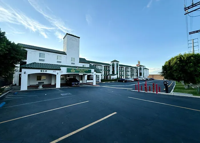 Casa Blanca Hotel - Corona
