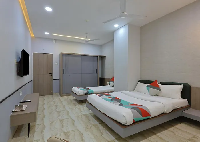 Hotel Shiv Vatika, Vesu