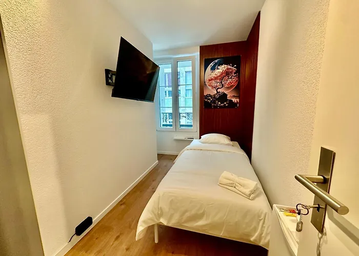 Private & Shared Stays In Lausanne
