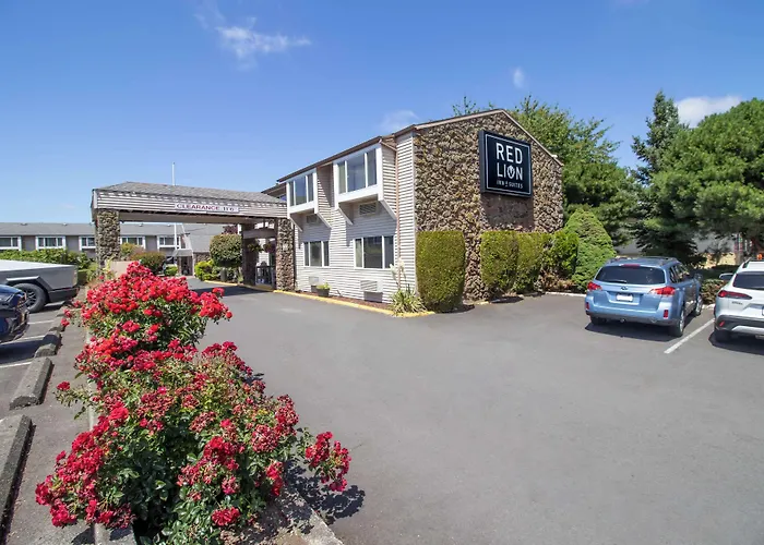 Red Lion Inn & Suites Vancouver