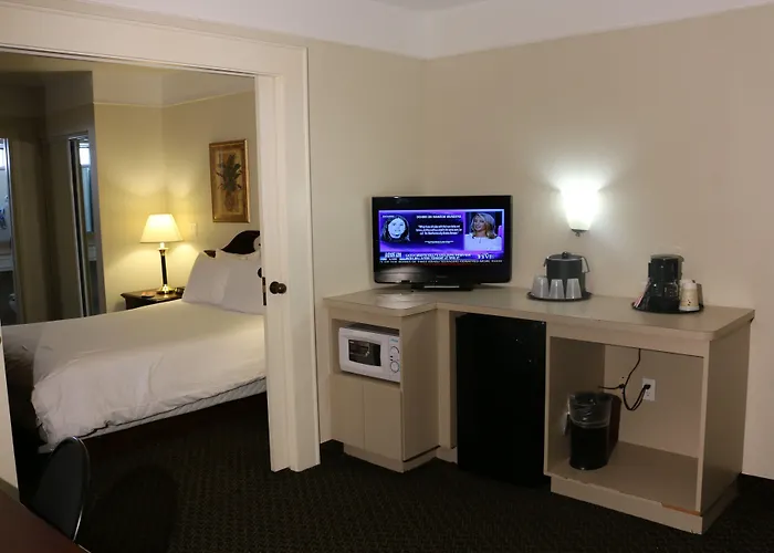 Imperial Swan Hotel And Suites Lakeland