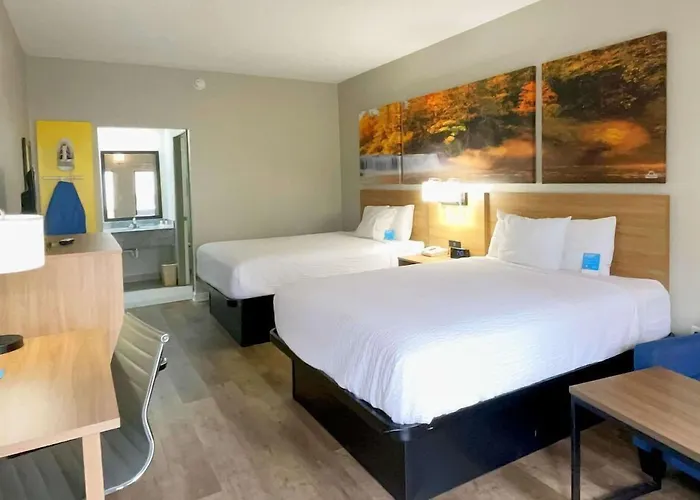 Days Inn By Wyndham Lake Park/Valdosta