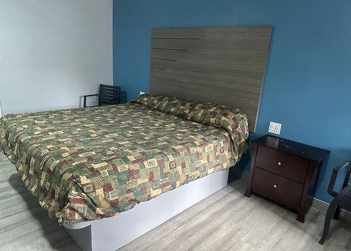 Palm Inn Hotel