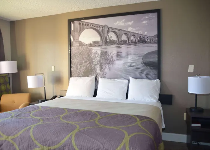 Super 8 By Wyndham Fredericksburg