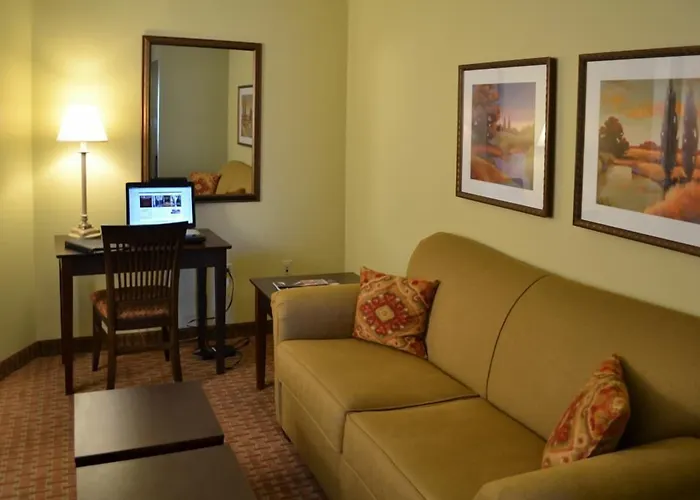 Euro-Suites Hotel