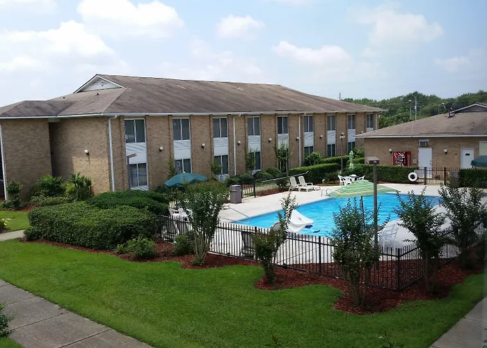 Loxley Cheap Hotels