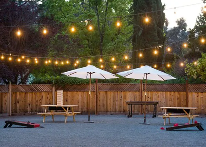 Los Gatos Lodge