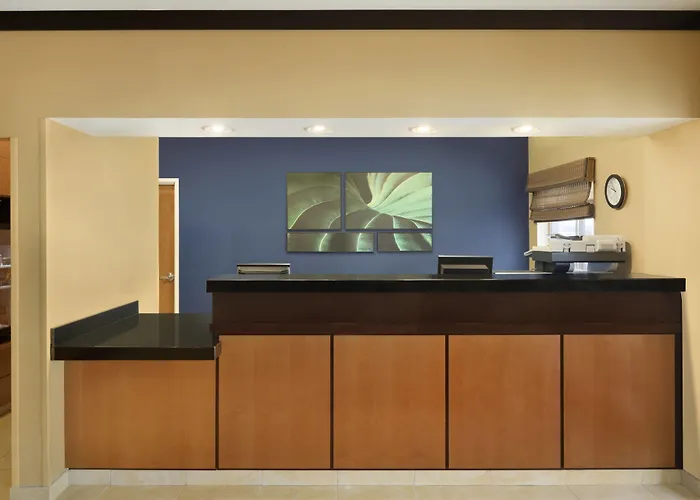 Fairfield Inn & Suites By Marriott Champaign