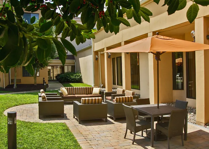 Courtyard By Marriott Annapolis