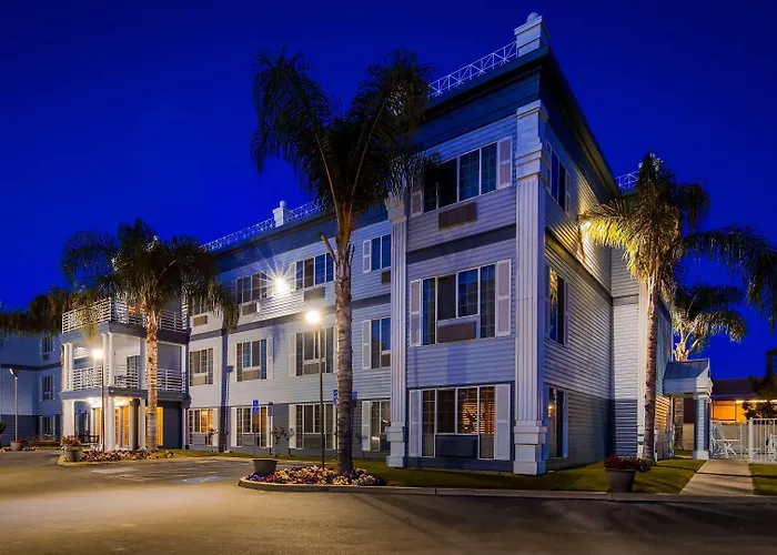 Best Western Colonial Inn