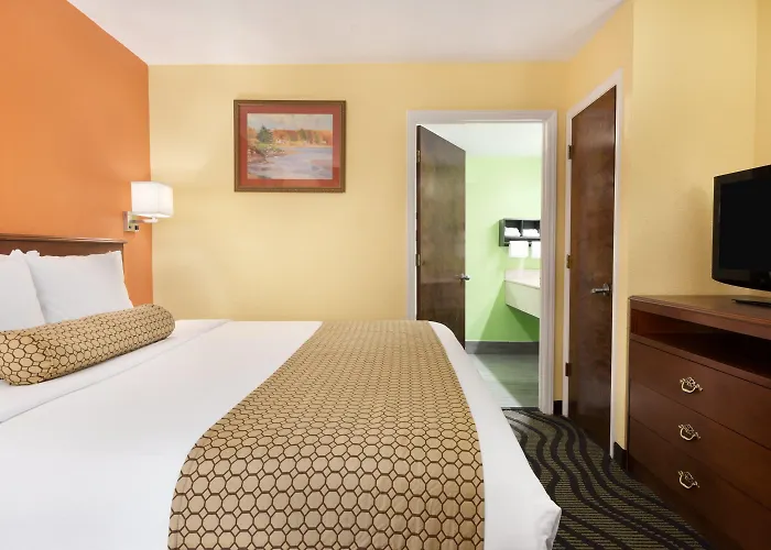 Acworth Cheap Hotels