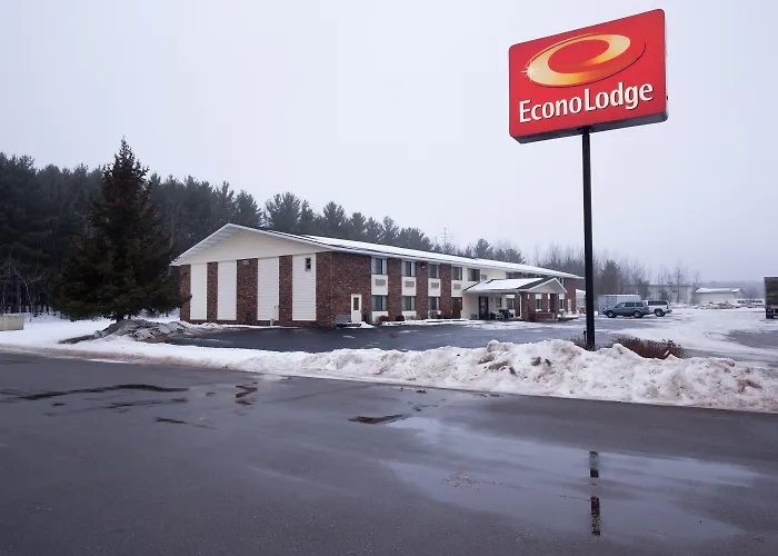 Travelodge By Wyndham Merrill