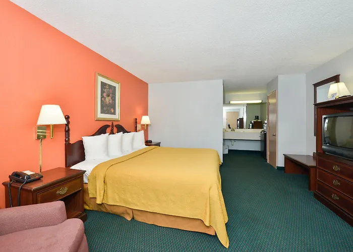 Suburban Studios Hinesville - Fort Stewart Area