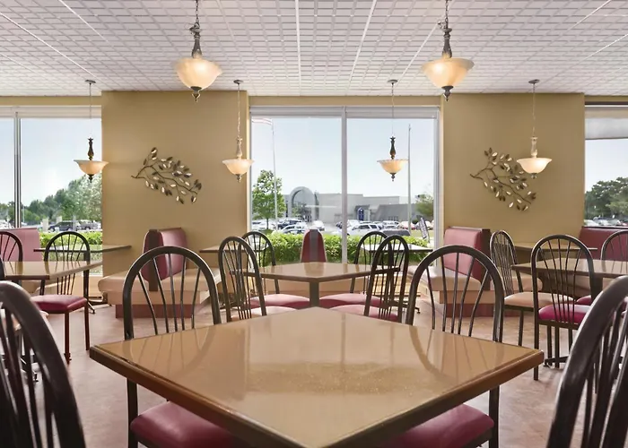 Days Inn By Wyndham London