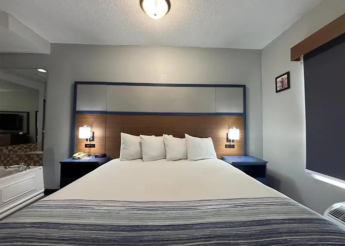 Americinn By Wyndham, Galesburg, Il