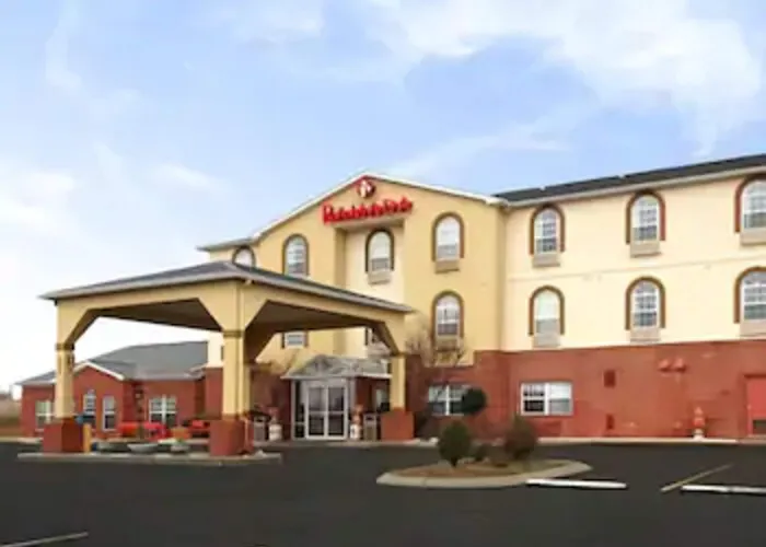 Ramada By Wyndham Elizabethtown
