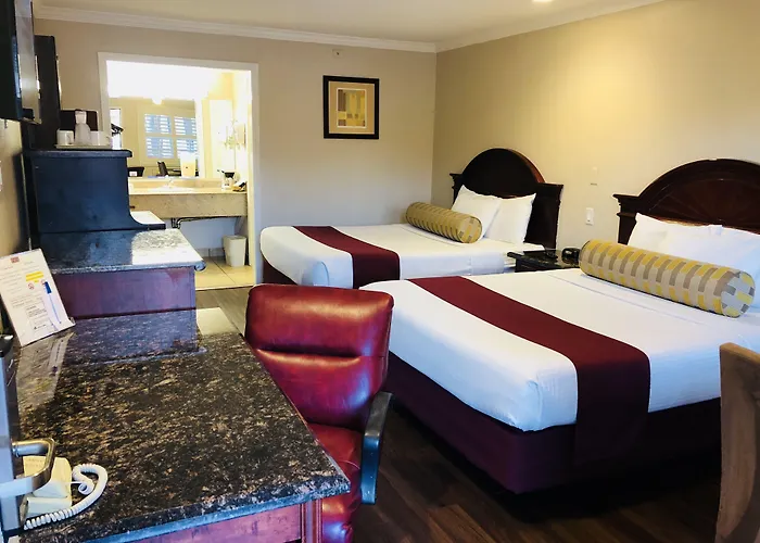 Dynasty Suites Hotel