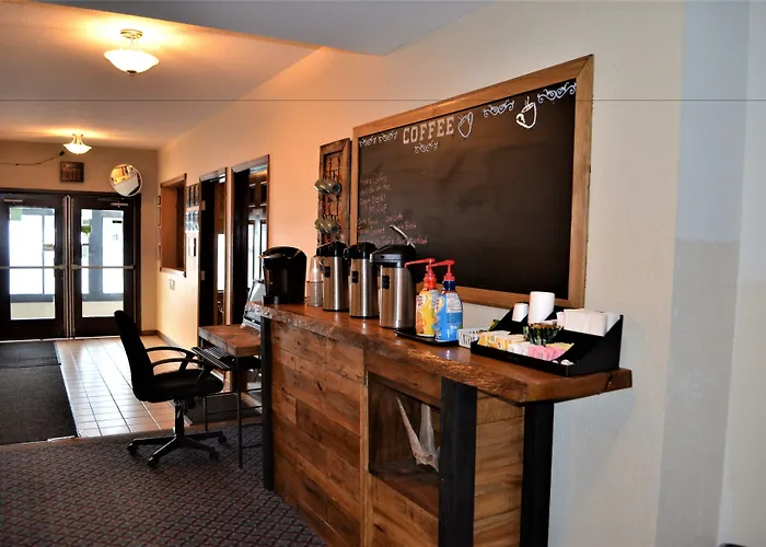 Americas Best Value Inn Marquette