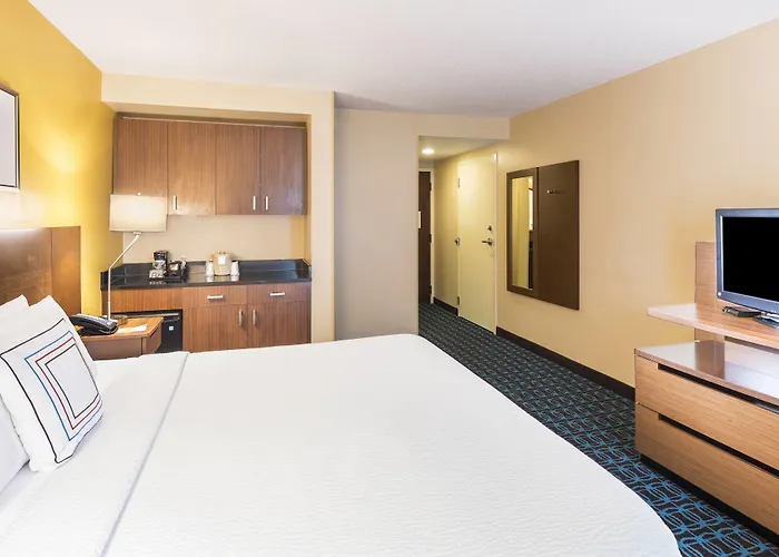 Fairfield Inn & Suites By Marriott Atlanta Perimeter Center