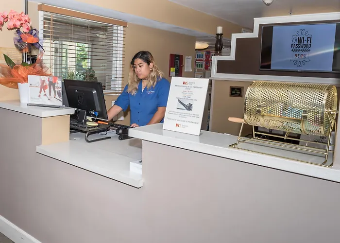 Sonesta Simply Suites Irvine Spectrum